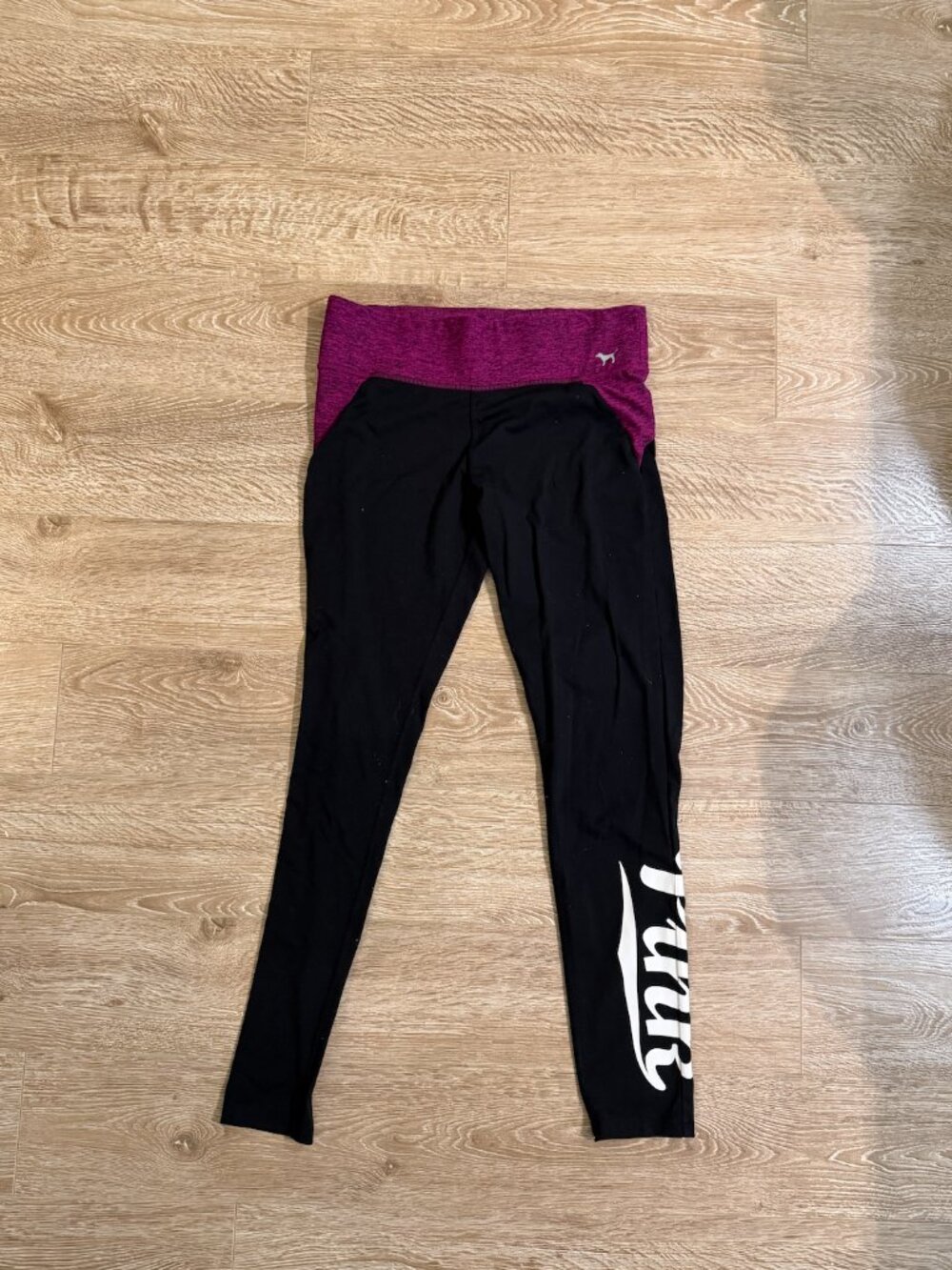 VS Pink Leggings